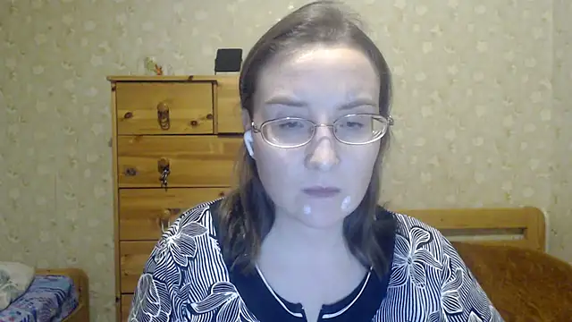 Smart Rose online show from 02-12-25, 01:19