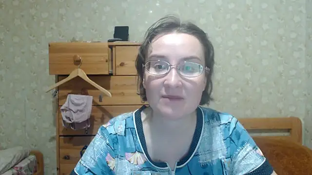 Smart Rose online show from 02-19-26, 06:37