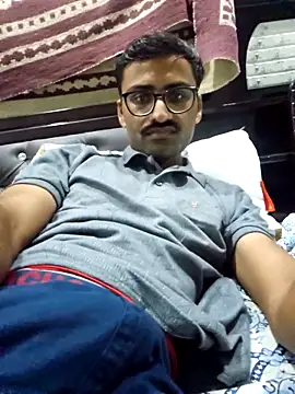 krishna8035 online show from 09-21-25, 06:42