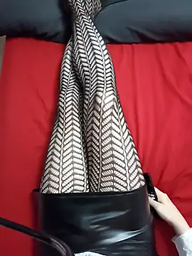 JulietteMaitresse online show from 11-11-25, 07:58