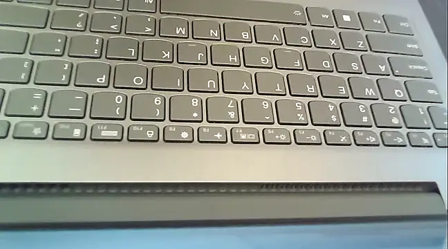 Snapshot of Spandana_Sweety chatting on 12-02-24, 09:45 Spandana Sweety online show from 12-02-24, 09:45