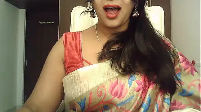 Snapshot of Spandana_Sweety chatting on 01-12-25, 05:56 Spandana Sweety online show from 01-12-25, 05:56