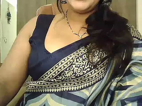 Snapshot of Spandana_Sweety chatting on 03-01-26, 06:04 Spandana Sweety online show from 03-01-26, 06:04