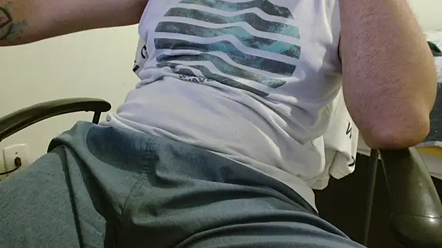 Snapshot of pudding24 chatting on 12-04-25, 11:46 pudding24 online show from 12-04-25, 11:46