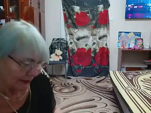 Snapshot of JenaCheim chatting on 12-11-24, 10:38 JenaCheim online show from 12-11-24, 10:38