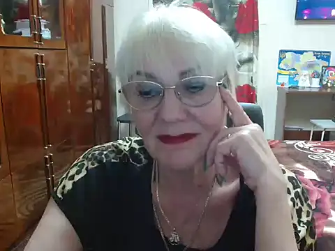 Snapshot of JenaCheim chatting on 01-16-25, 07:52 JenaCheim online show from 01-16-25, 07:52