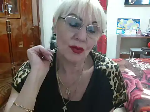 Snapshot of JenaCheim chatting on 02-14-25, 07:54 JenaCheim online show from 02-14-25, 07:54