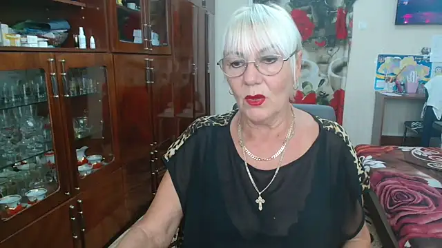 Snapshot of JenaCheim chatting on 09-17-25, 05:31 JenaCheim online show from 09-17-25, 05:31