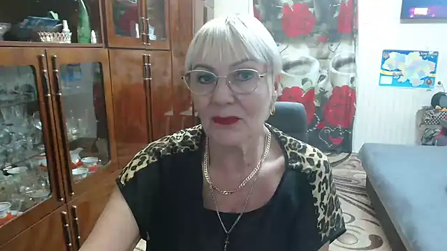 Snapshot of JenaCheim chatting on 11-21-25, 07:45 JenaCheim online show from 11-21-25, 07:45