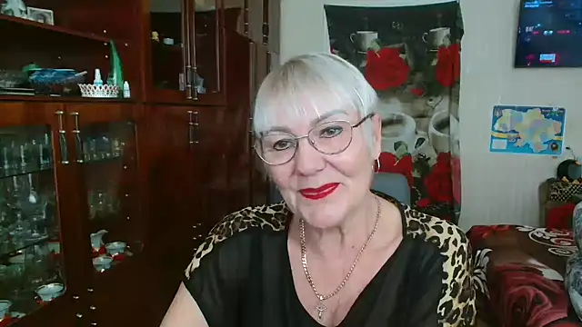 Snapshot of JenaCheim chatting on 11-25-25, 06:57 JenaCheim online show from 11-25-25, 06:57