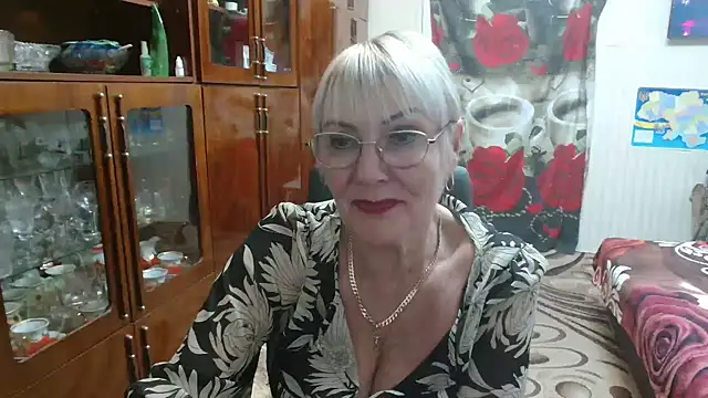 Snapshot of JenaCheim chatting on 12-03-25, 08:40 JenaCheim online show from 12-03-25, 08:40