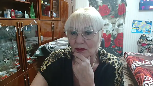 Snapshot of JenaCheim chatting on 01-12-26, 07:30 JenaCheim online show from 01-12-26, 07:30