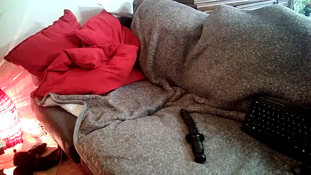 Snapshot of Truganini1 chatting on 01-09-25, 06:26 Truganini1 online show from 01-09-25, 06:26