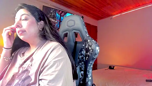 coraline latin online show from 01-03-25, 09:47