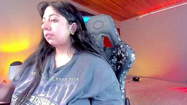 coraline latin online show from 01-08-25, 09:23