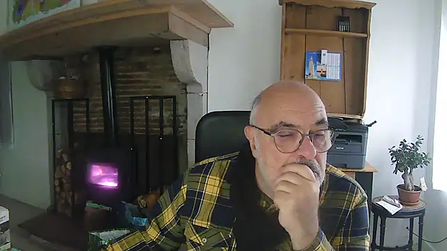 phlox3 online show from 12-05-25, 02:47