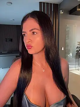 Snapshot of Carolina_Novoa chatting on 10-08-25, 09:34 Carolina Novoa online show from 10-08-25, 09:34