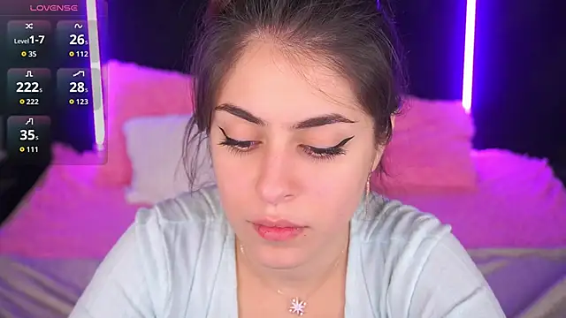 GoldBabyS online show from 10-11-25, 01:42