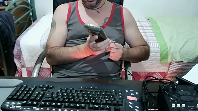 Italian dark desire online show from 11-18-25, 09:58