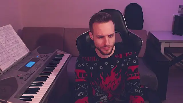 Sweetparker online show from 12-25-24, 01:10