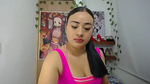 Snapshot of ReyleDoll chatting on 02-24-25, 11:30 ReyleDoll online show from 02-24-25, 11:30