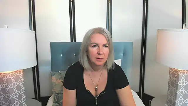 EricaTop online show from 12-15-24, 08:30