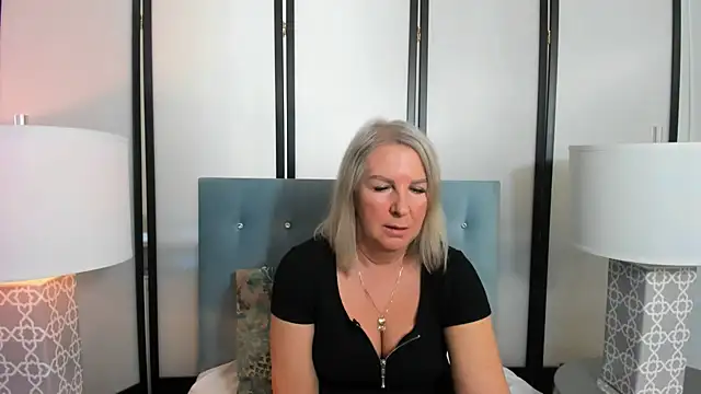 EricaTop online show from 02-02-25, 09:08