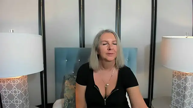 EricaTop online show from 02-13-25, 09:17