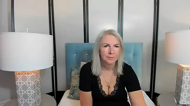 EricaTop online show from 10-05-25, 04:55