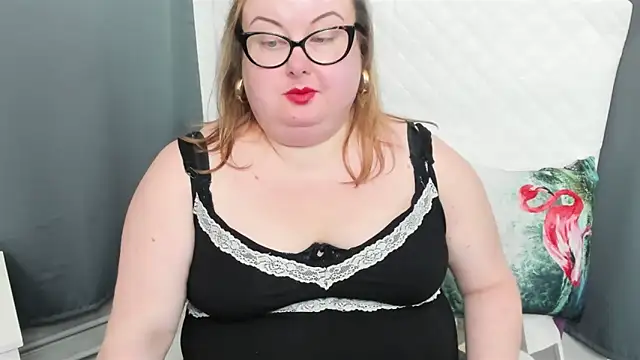 dirtyBonnie online show from 12-17-24, 09:17