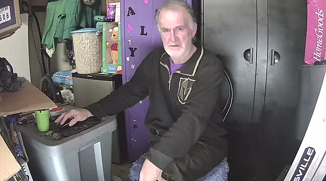 Snapshot of Sweet_Sexy1963 chatting on 12-20-24, 05:57 Sweet Sexy1963 online show from 12-20-24, 05:57