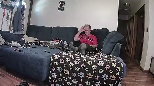 Snapshot of Sweet_Sexy1963 chatting on 10-24-25, 04:25 Sweet Sexy1963 online show from 10-24-25, 04:25