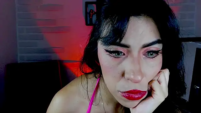 sky girl1 online show from 12-18-24, 04:53