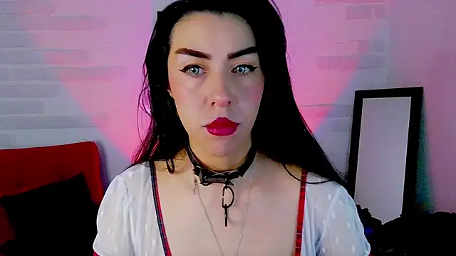 sky girl1 online show from 10-18-25, 02:58