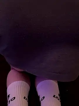 LionBoy1976 online show from 12-04-25, 02:21