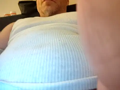 lilpervt online show from 11-04-25, 08:24