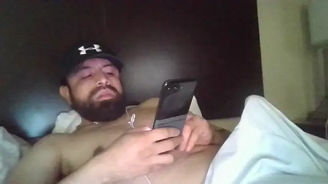 Snapshot of DRHUNGRX chatting on 03-09-25, 10:19 DRHUNGRX online show from 03-09-25, 10:19