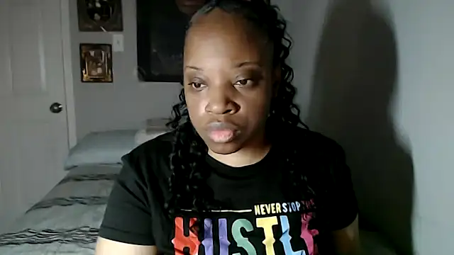 Sexymona1218 online show from 10-04-25, 09:29