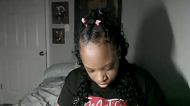 Sexymona1218 online show from 10-11-25, 09:35