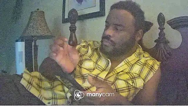 Snapshot of StudMuffin702 chatting on 12-05-24, 11:29 StudMuffin702 online show from 12-05-24, 11:29