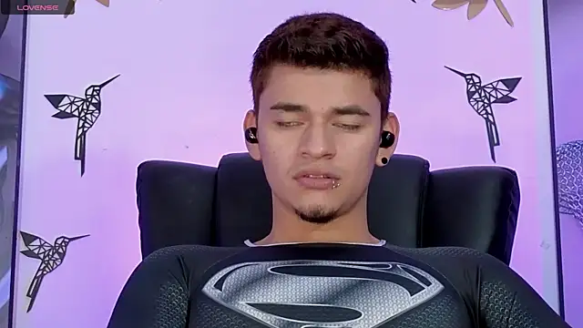 VikoHands online show from 03-22-25, 01:00