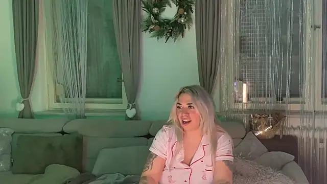 Monageil online show from 01-19-25, 10:17