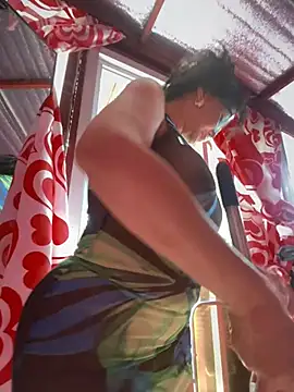 Snapshot of sweetieme chatting on 02-23-26, 02:42 sweetieme online show from 02-23-26, 02:42