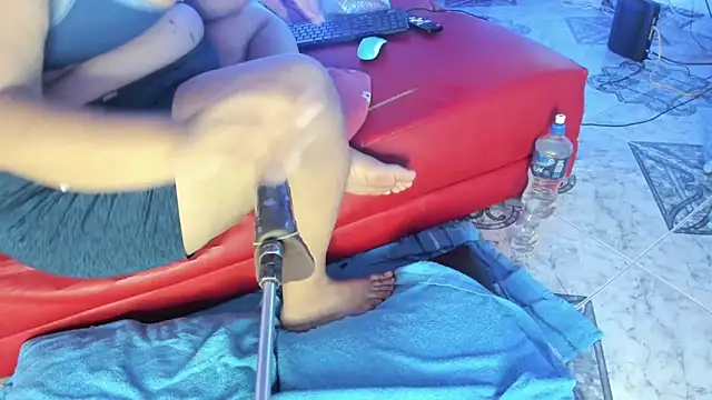 Dakotalove20 online show from 03-14-25, 09:46