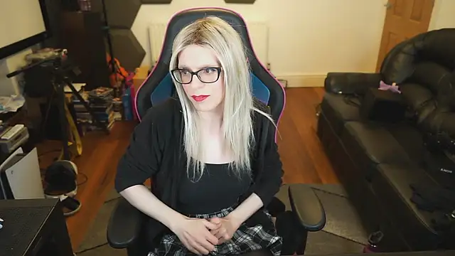 KelseyCobalt online show from 01-03-25, 01:59