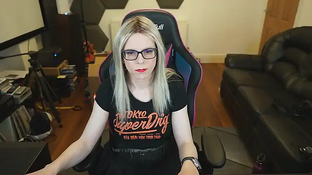 KelseyCobalt online show from 01-28-25, 07:53