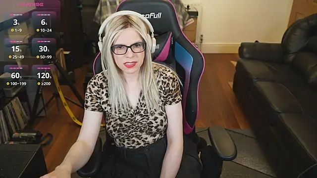 KelseyCobalt online show from 09-27-25, 09:31