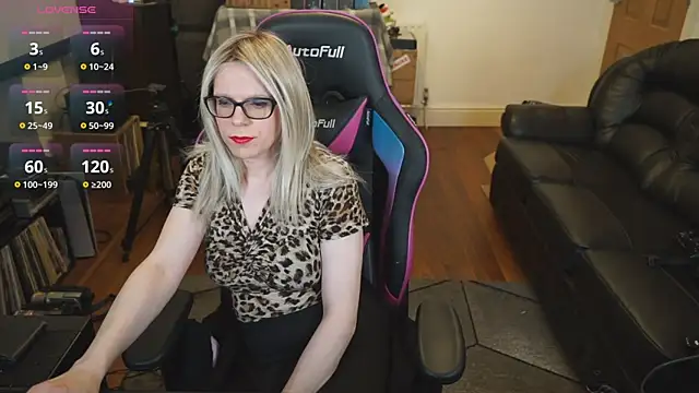 KelseyCobalt online show from 10-11-25, 07:34