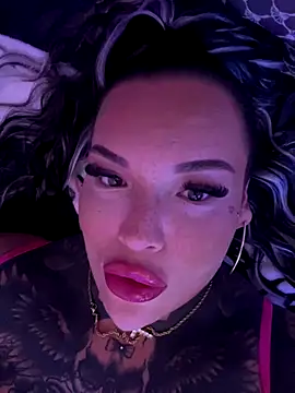  MelinaCurves  online show from 12-13-25, 11:54