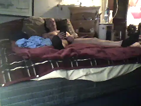 Snapshot of Biknight chatting on 02-12-25, 04:44 Biknight online show from 02-12-25, 04:44